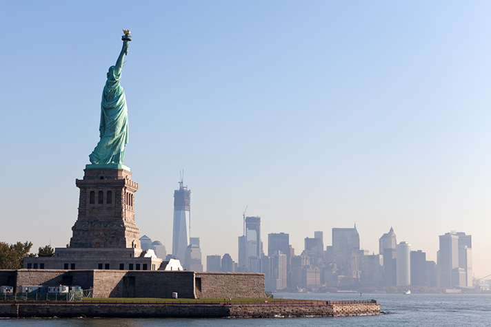 New York City guide. Explore the NYC outer boroughs.